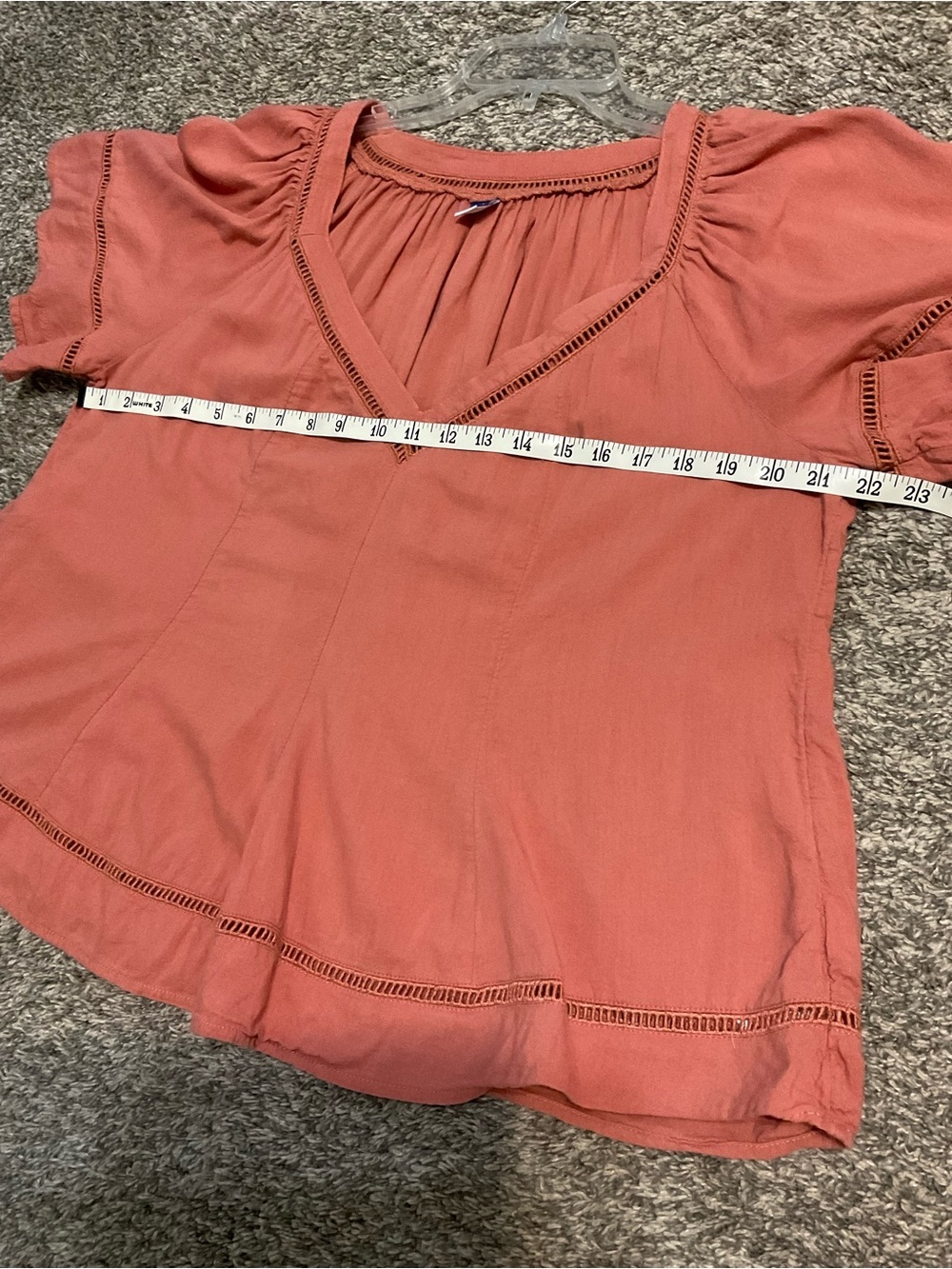 Old Navy Coral Peasant Blouse with Gathered V-Neck Large - Picture 6 of 7